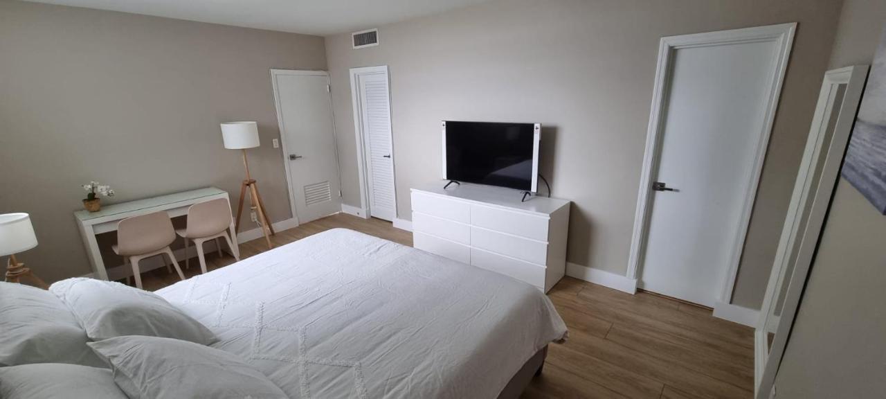 New Luxury Apartment 2Br 2Ba Direct Beach Access هوليوود المظهر الخارجي الصورة